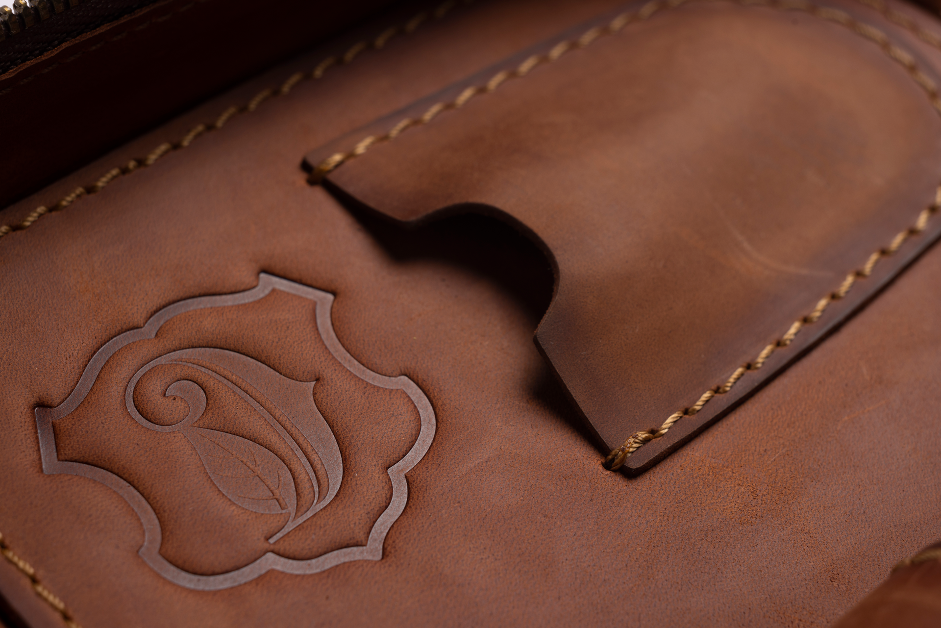 Signature Leather Case in Light Brown